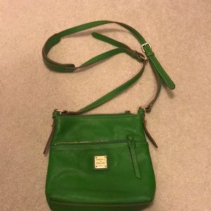 Dooney & Bourke green crossbody bag